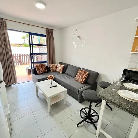 Daire Cozy Playmar 24 *